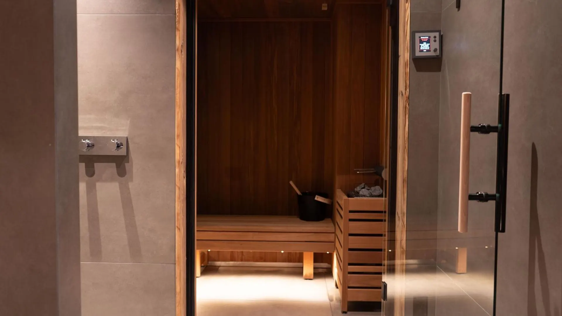 Chalet Prive De Luxe Igloo Avec Piscine Sauna Et Cheminee, 4 Chambres, 200M2 By Hotel Montblanc Val-dʼIsère 0*,