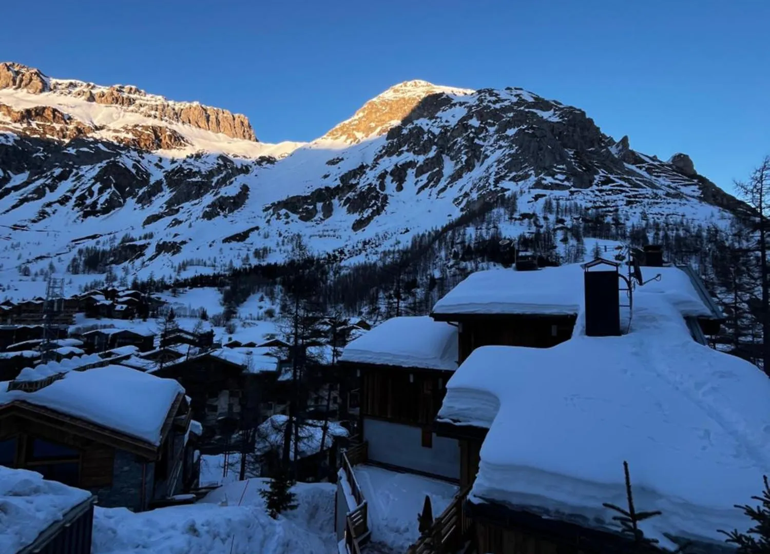 Chalet Prive De Luxe Igloo Avec Piscine Sauna Et Cheminee, 4 Chambres, 200M2 By Hotel Montblanc Val-dʼIsère 0*,  Francia