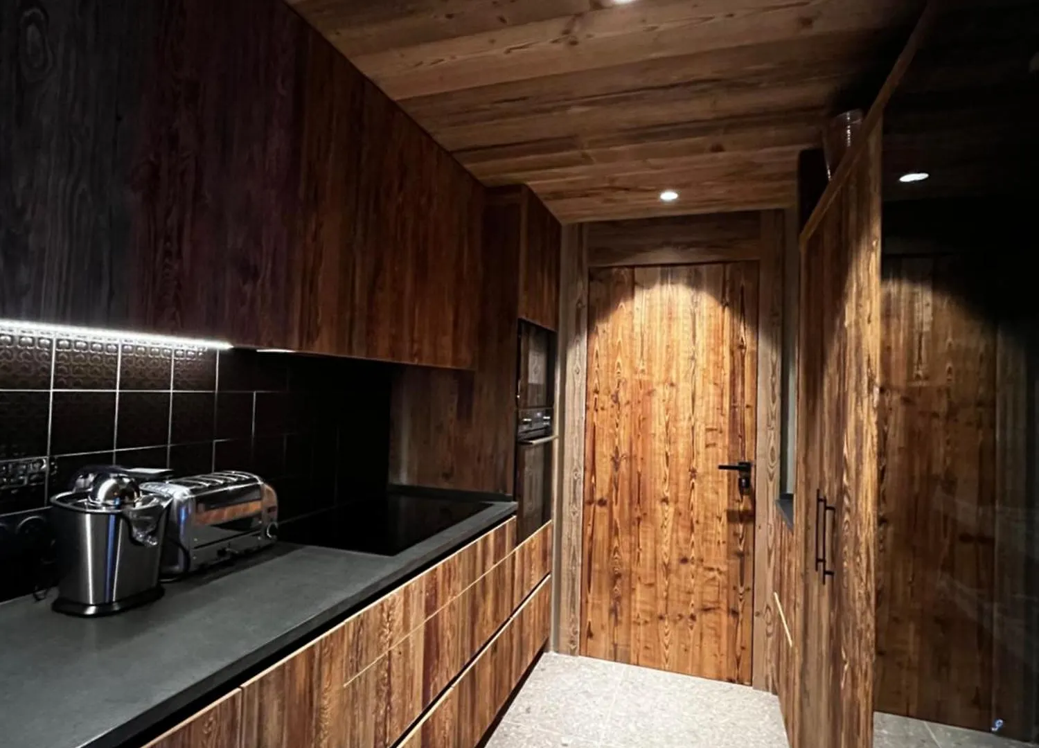 Chalet Prive De Luxe Igloo Avec Piscine Sauna Et Cheminee, 4 Chambres, 200M2 By Hotel Montblanc Val-dʼIsère
