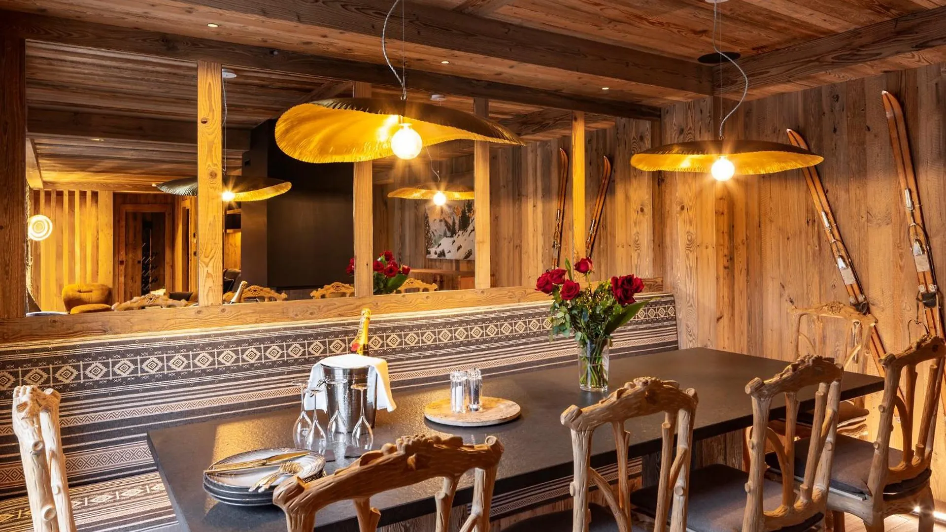Chalet Prive De Luxe Igloo Avec Piscine Sauna Et Cheminee, 4 Chambres, 200M2 By Hotel Montblanc Val-dʼIsère Francia