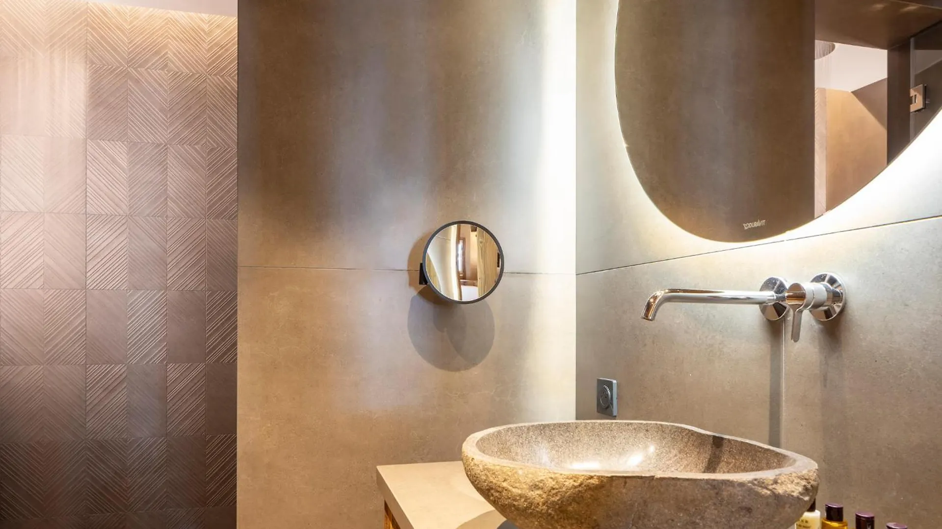 Chalet Prive De Luxe Igloo Avec Piscine Sauna Et Cheminee, 4 Chambres, 200M2 By Hotel Montblanc Val-dʼIsère