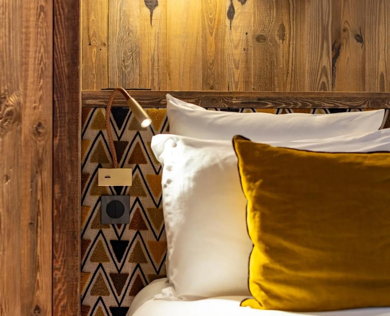 Chalet Prive De Luxe Igloo Avec Piscine Sauna Et Cheminee, 4 Chambres, 200M2 By Hotel Montblanc Val-dʼIsère